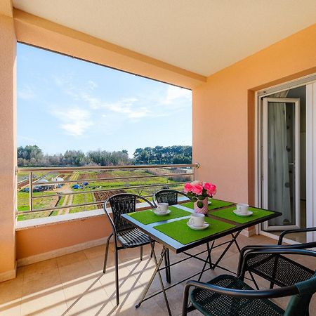 Stancija Amorozo 5 - Apartment N. 7 Poreč Exteriör bild